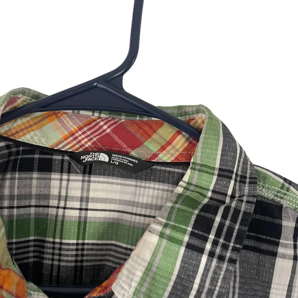 The North Face Men's Size Large Plaid Green Black Long Sleeve Button‎ Up